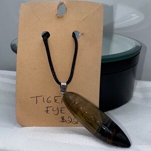 Tiger eye natural stone necklace, 2.5” pendant 9 inch cord new
